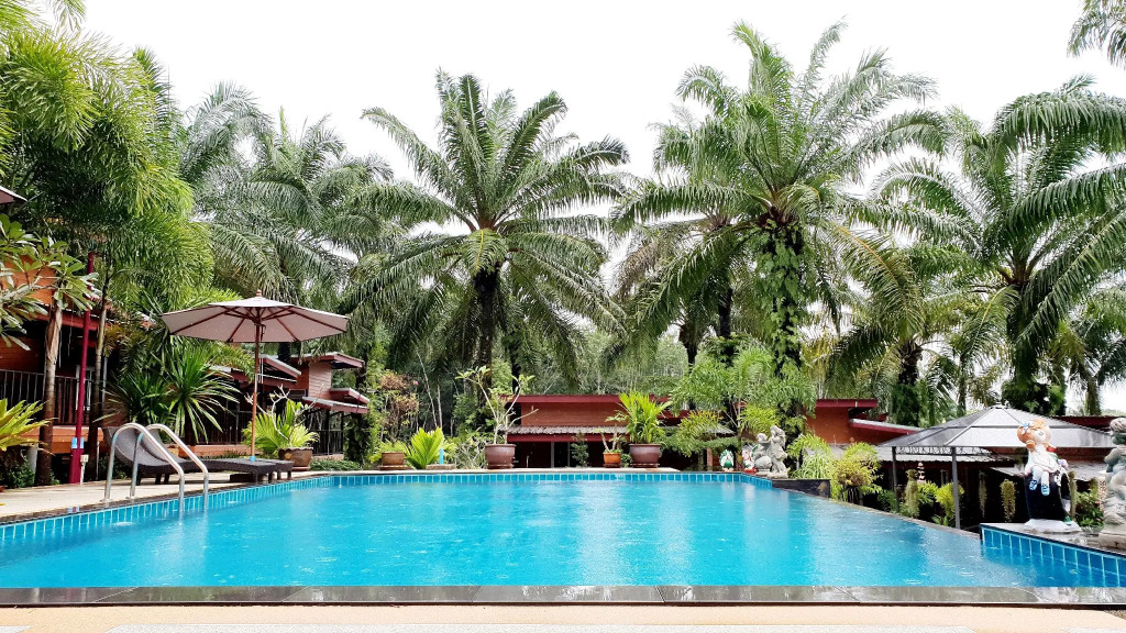 Palmthien Pool Villa Aonang