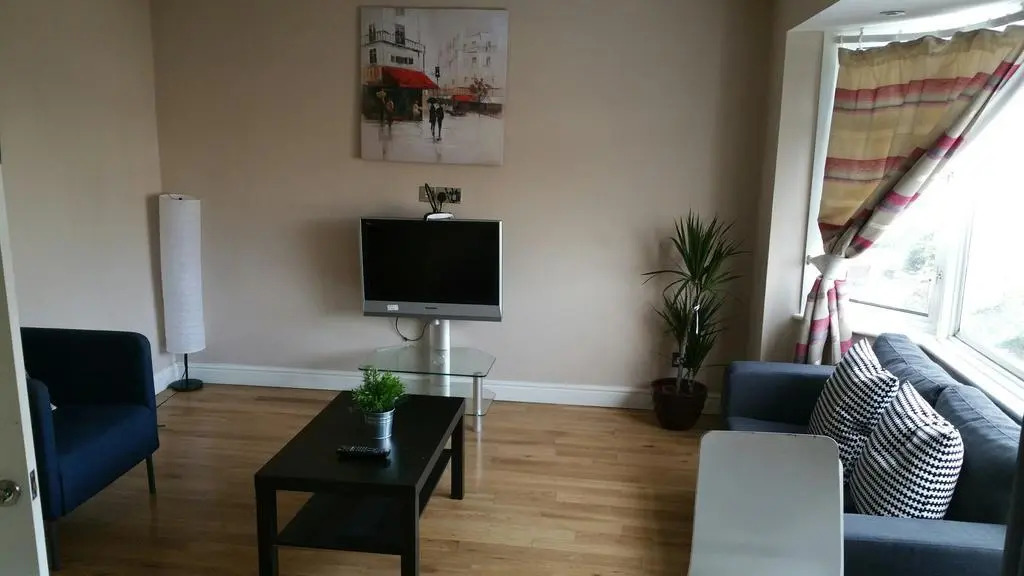 Sutton Place Apartments