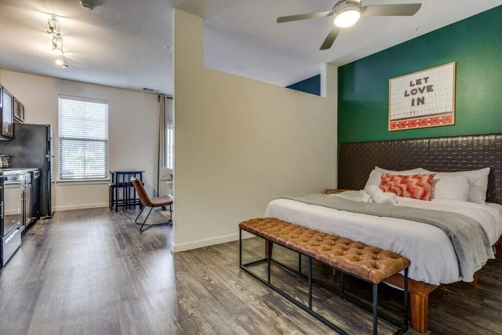 CozySuites at Pflugerville