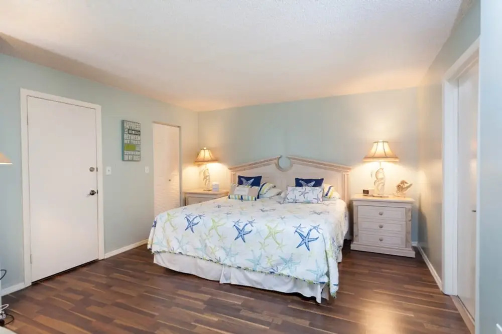 Bonita Beach 5500 - 1702