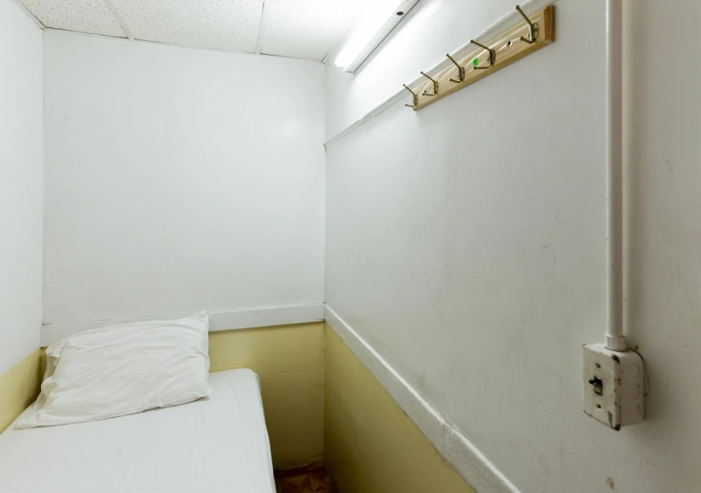 Bowery Grand Hotel - Hostel