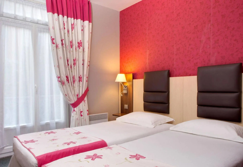 HOTEL ARVERNA VICHY - ClTHOTEL