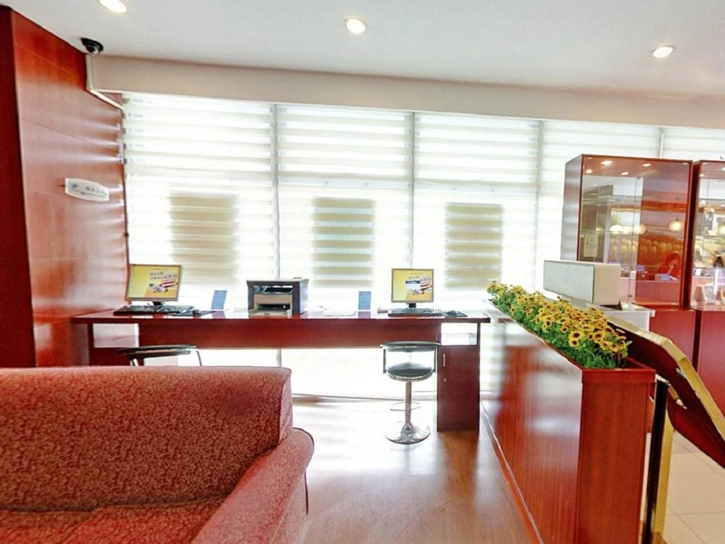 JI Hotel Shanghai Caohejing
