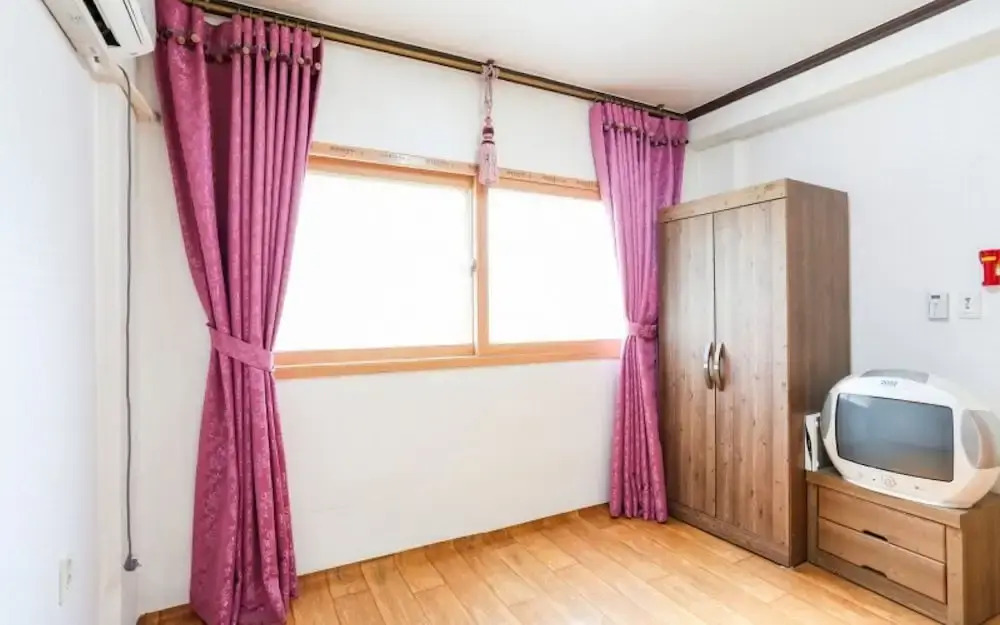 Yeoju Hana Pension