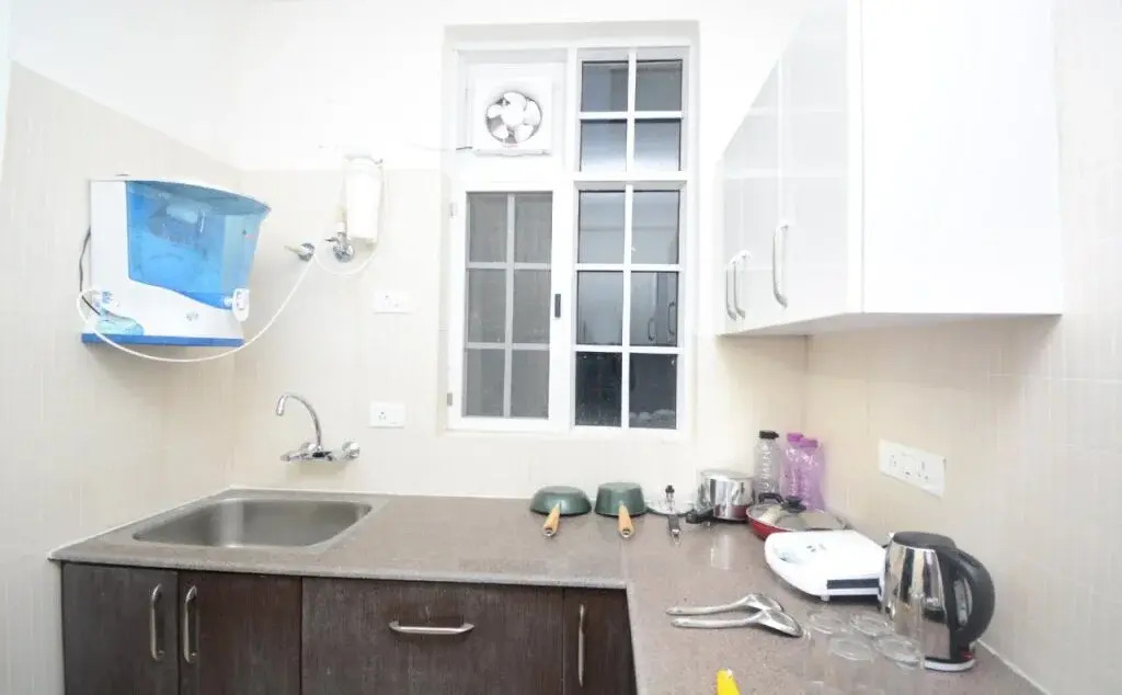 OYO Home 29340 Enticing 2BHK Apartment Kamyana