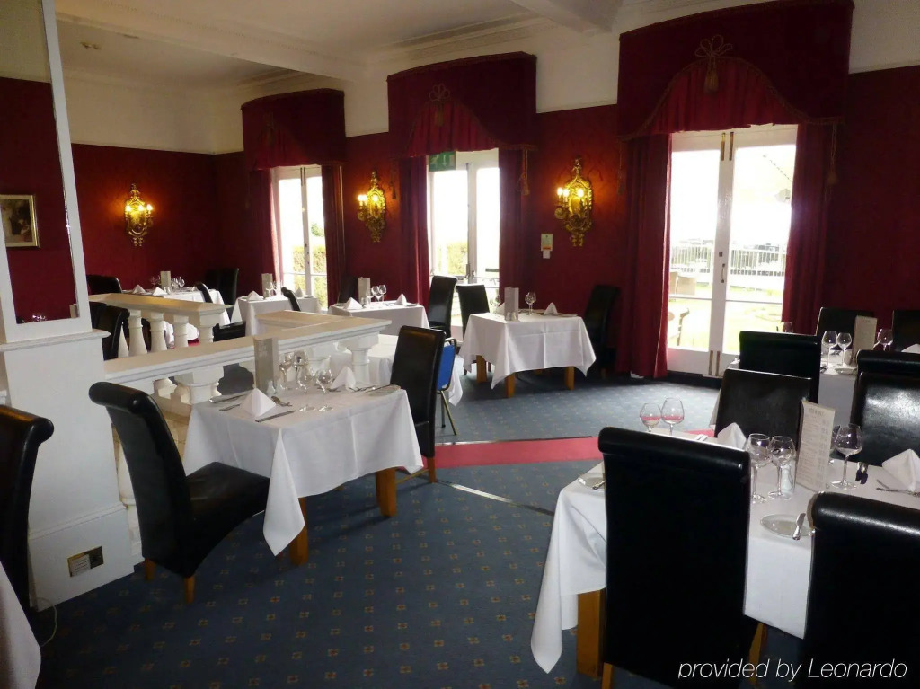 Cliff Hotel