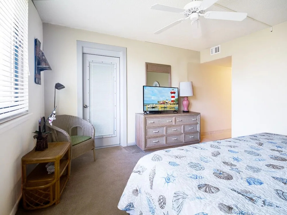 Island Club 4205 - Two Bedroom Condo