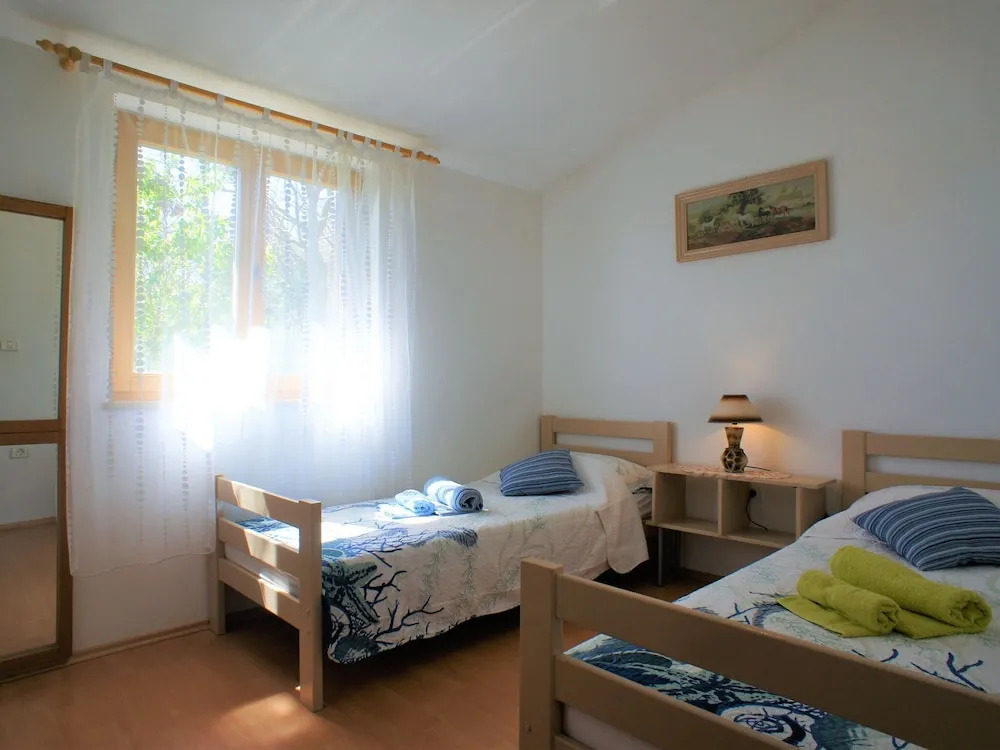 Charming Holiday Home in Pula With Fenced Garden