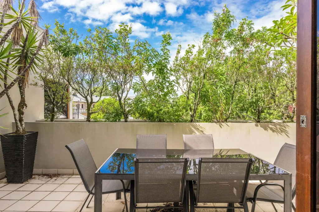 Byron Bay Accom Unit 6 21-25 Fletcher Street - A Seventh Heaven