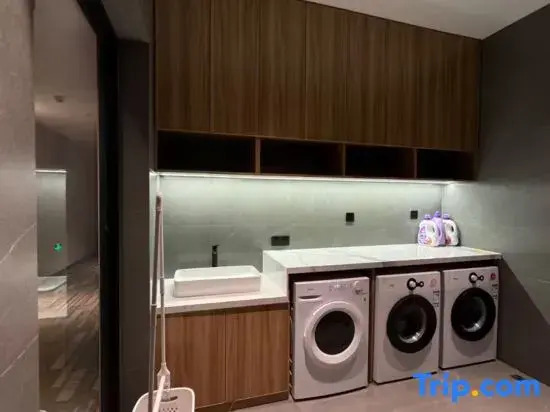 GreenTree Inn Express Hotel (Shanghai Baoshan Station)