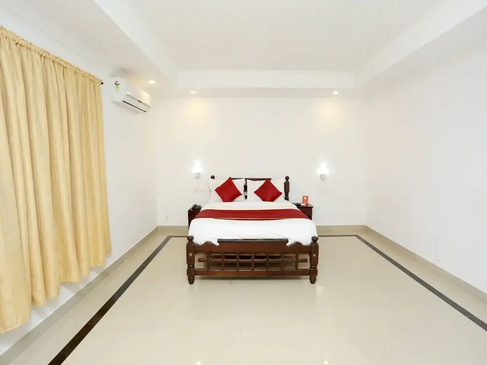 Hotel Al Saj by OYO Rooms