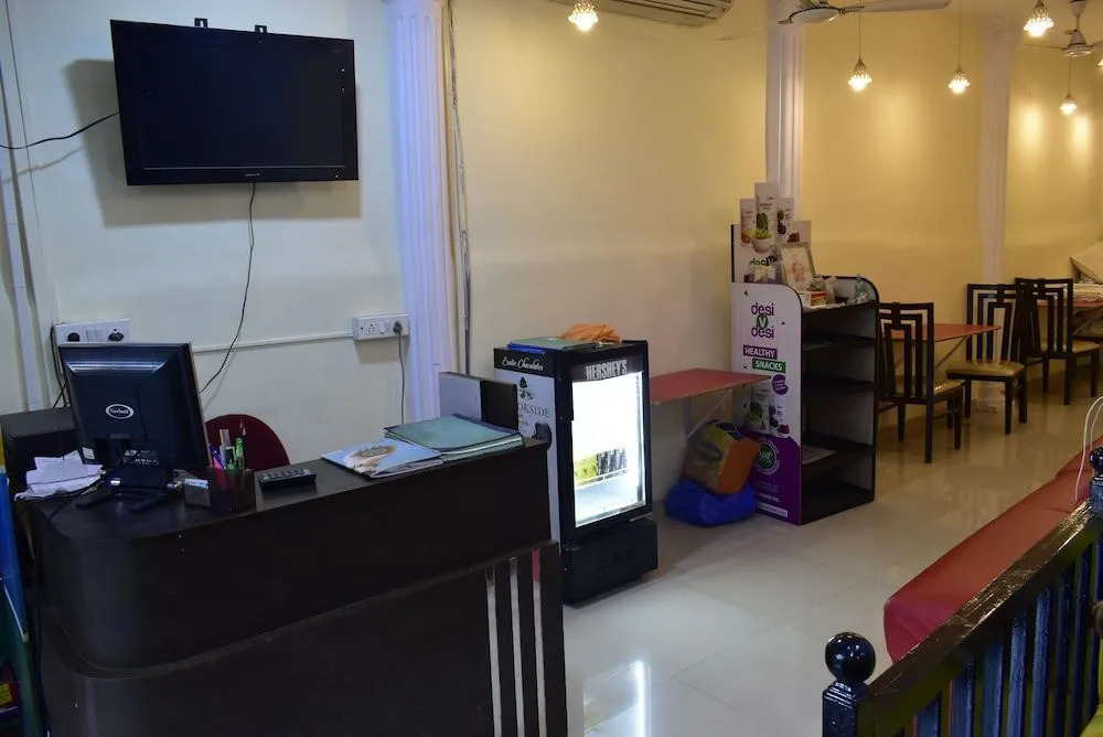 Town Hostel Mumbai - AC Dormitory