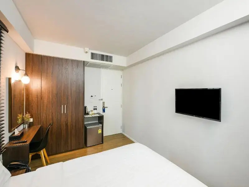 Kitzio House Hotel Huai Kwang
