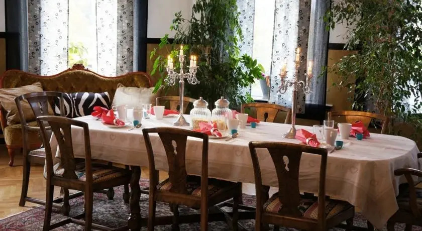 Jernvägshotellet Bed & Breakfast