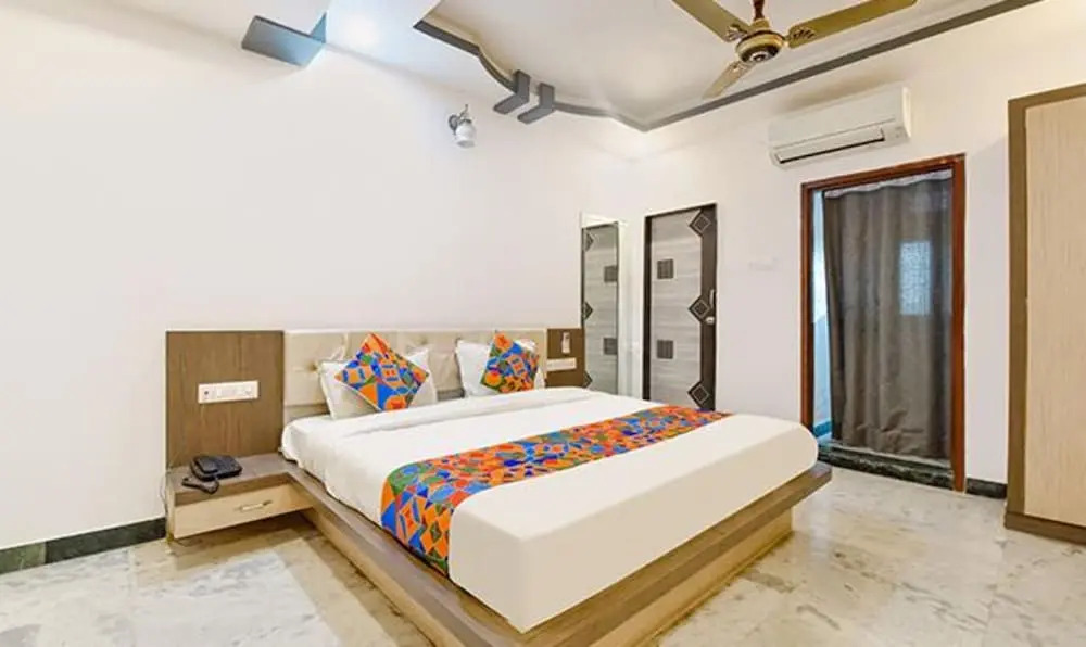 FabExpress Divya Palace