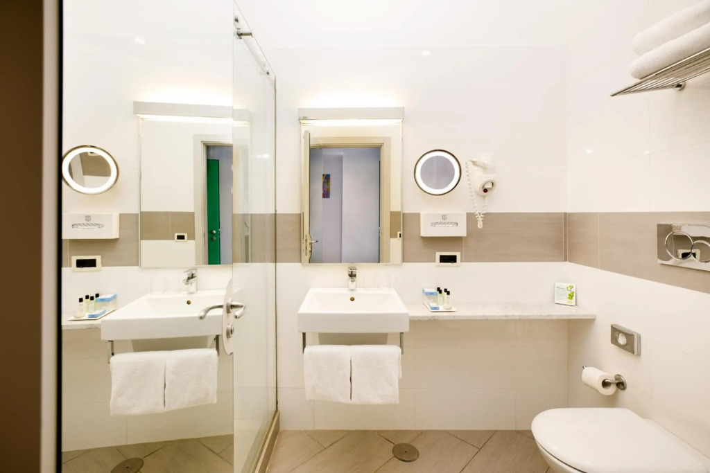 Отель Art Hotel Gran Paradiso