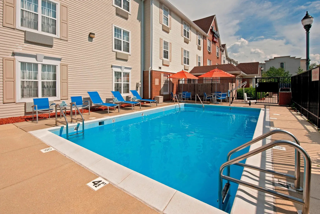 MainStay Suites Bloomington near University