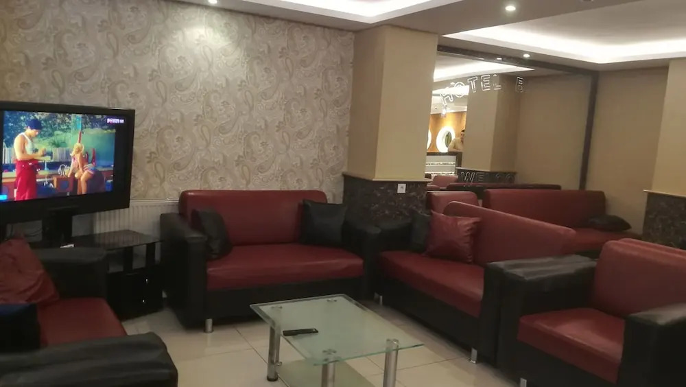 Beyce Hotel