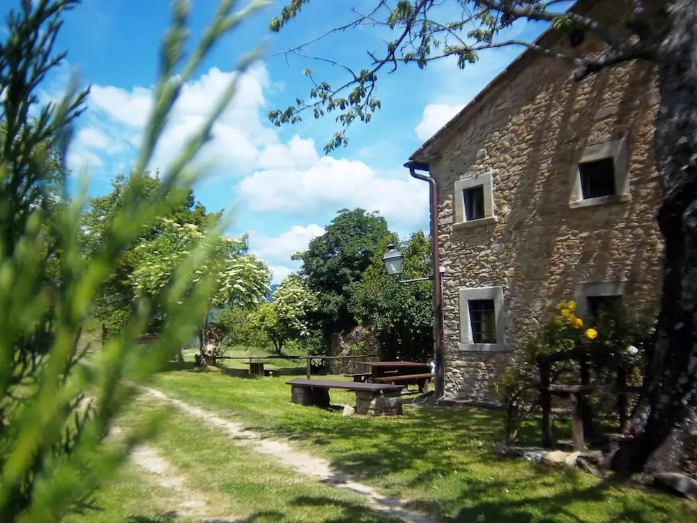 Comfortable Home in San Godenzo near Lake