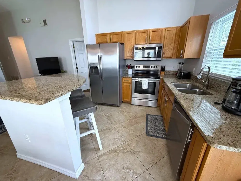 1116mcd Lake View in Southern Dunes - Free Pool Heat!!