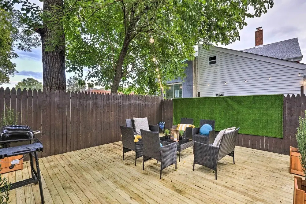Pet-friendly Pad w/ Fire Pit ~ 5 Mi to Cincy!