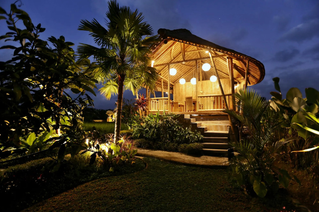 Padi Bali Villa With Private Jacuzzi
