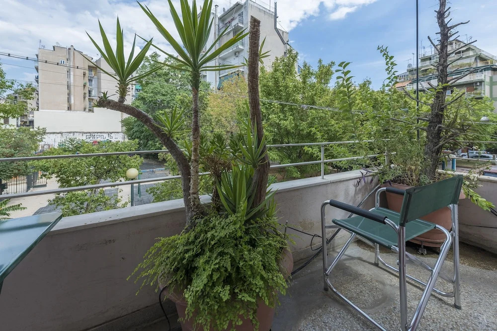 Metaxourgio Luxury Suite