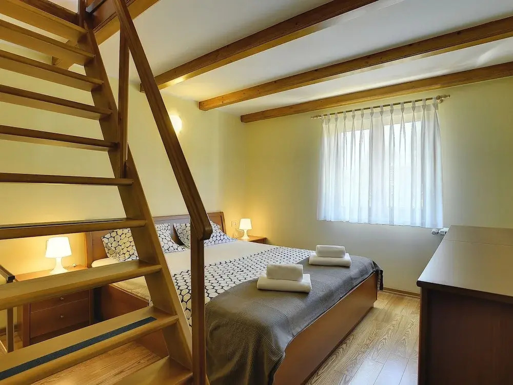 Villa in Peroj with Private Pool & Near Beach