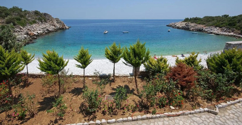 Lalloudes Hotel Mani