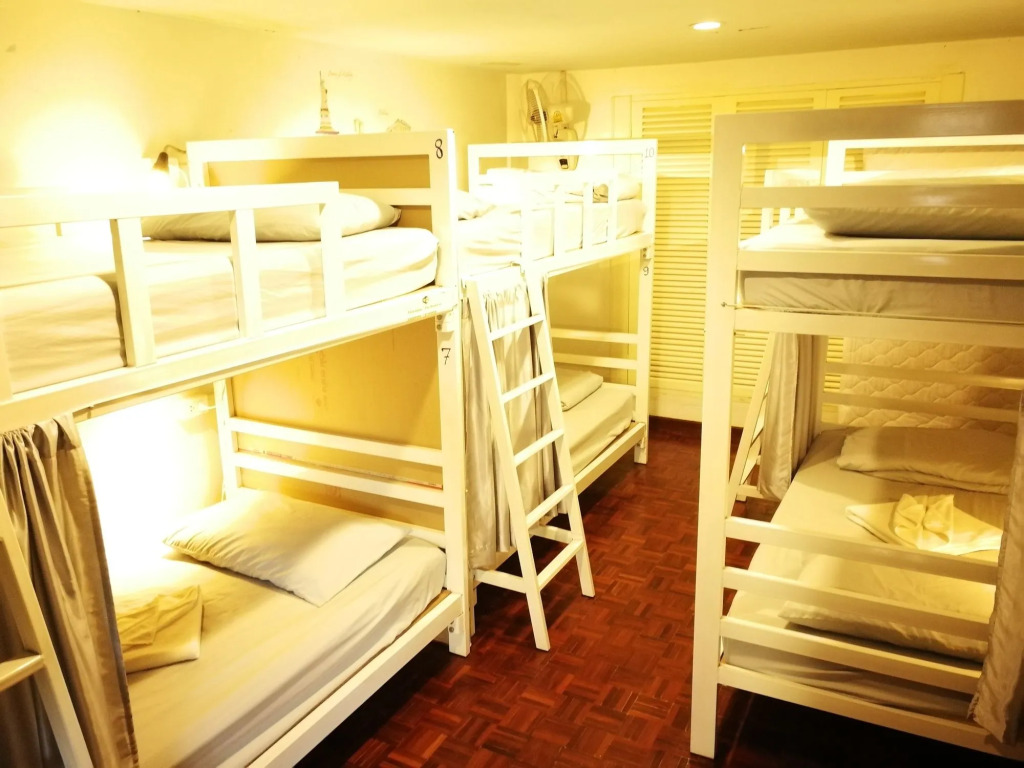 Home16 Sukhumvit16