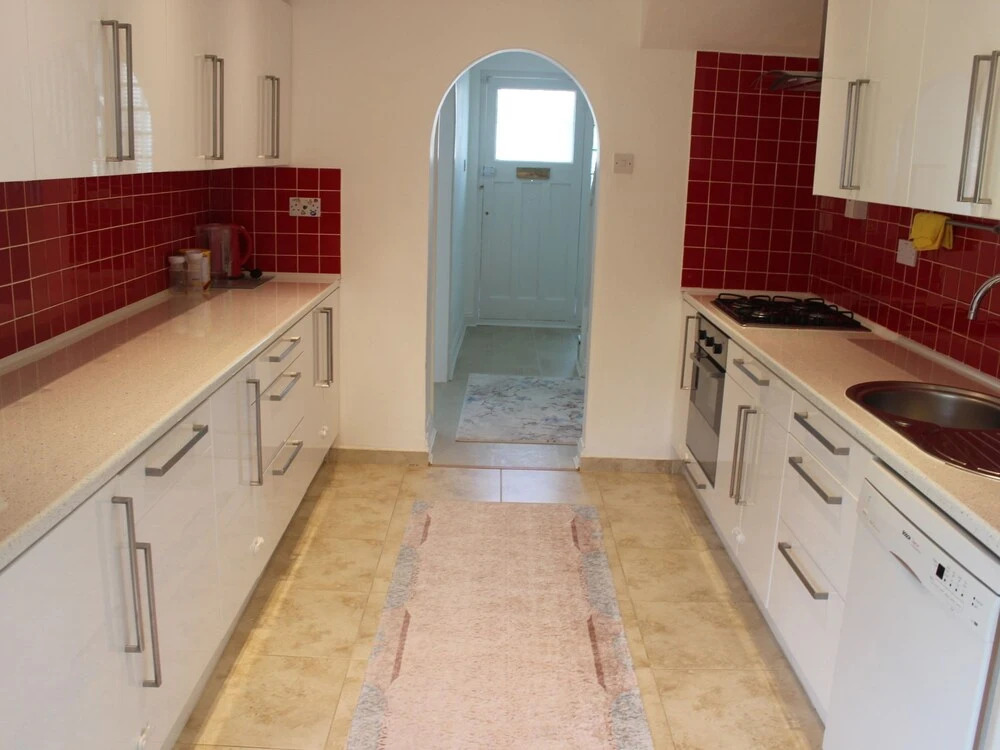 Lovely 3 Bedroom House With Large Garden