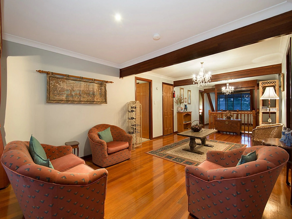 Ainslie Manor Guest House