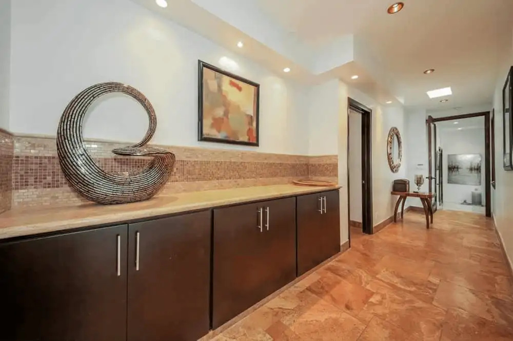 Villa Hillside