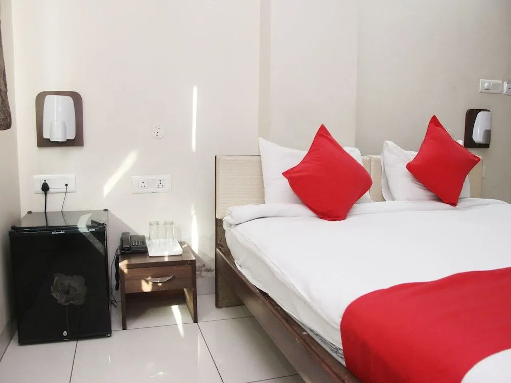 Hotel Rk Palace