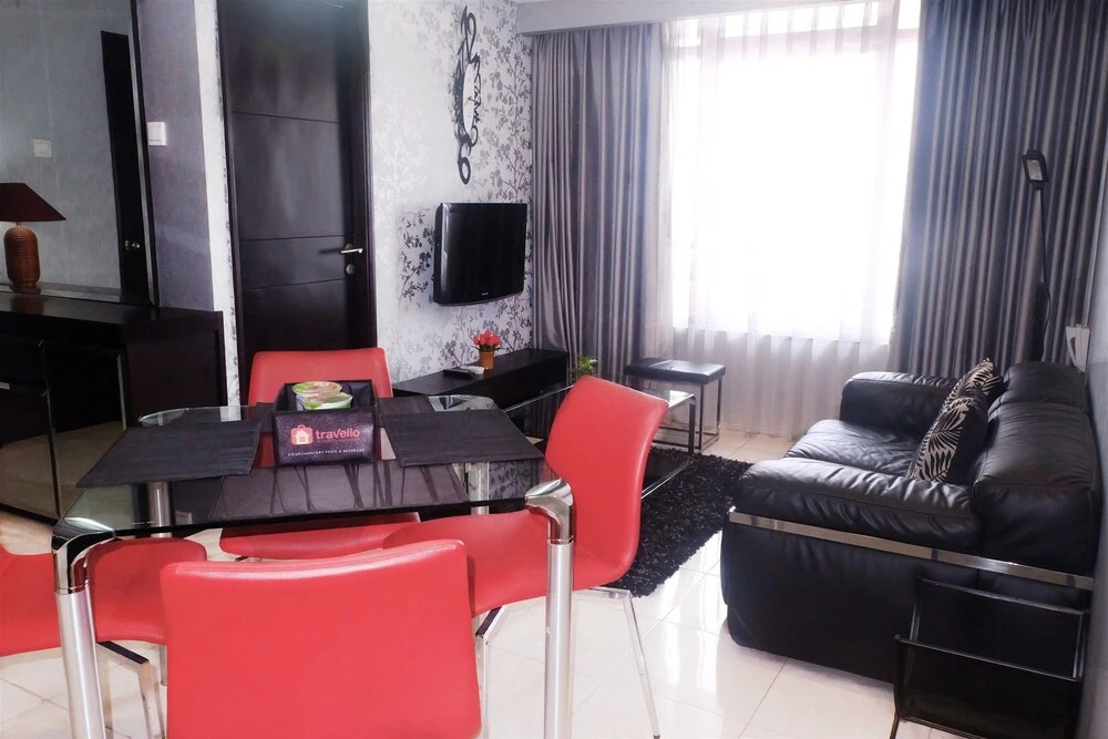 2BR Patria Park Apartment by Travelio
