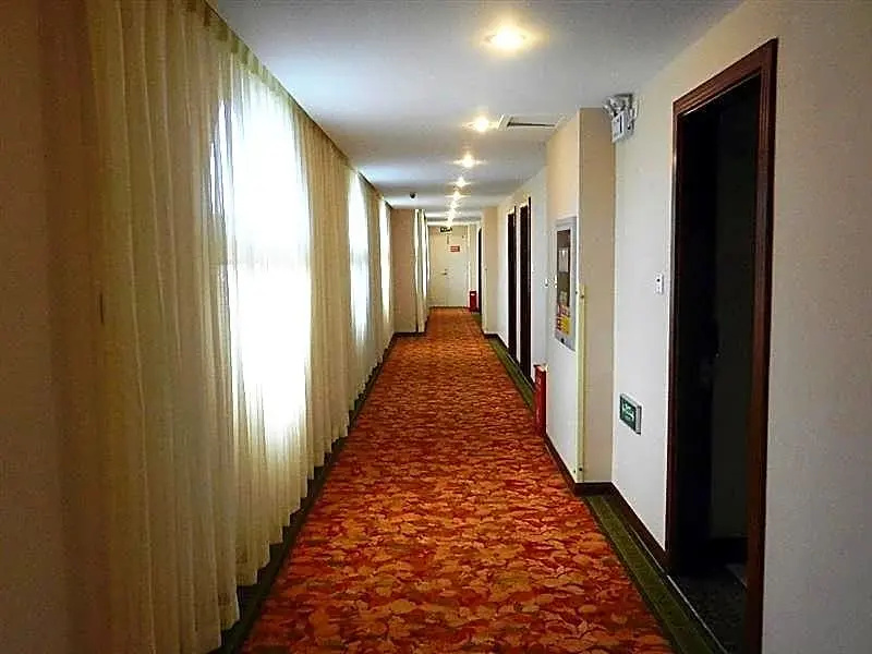GreenTree Inn Jiangsu Yangzhou Jiangdu South Xindu Road Trade City Express Hotel