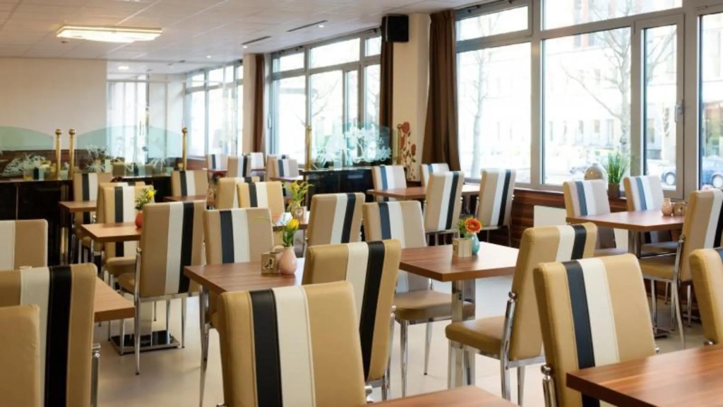 Hotel King's Court