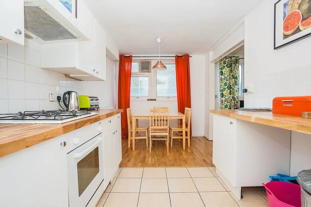 Bright 2 Bedroom Apartment In Haggerston