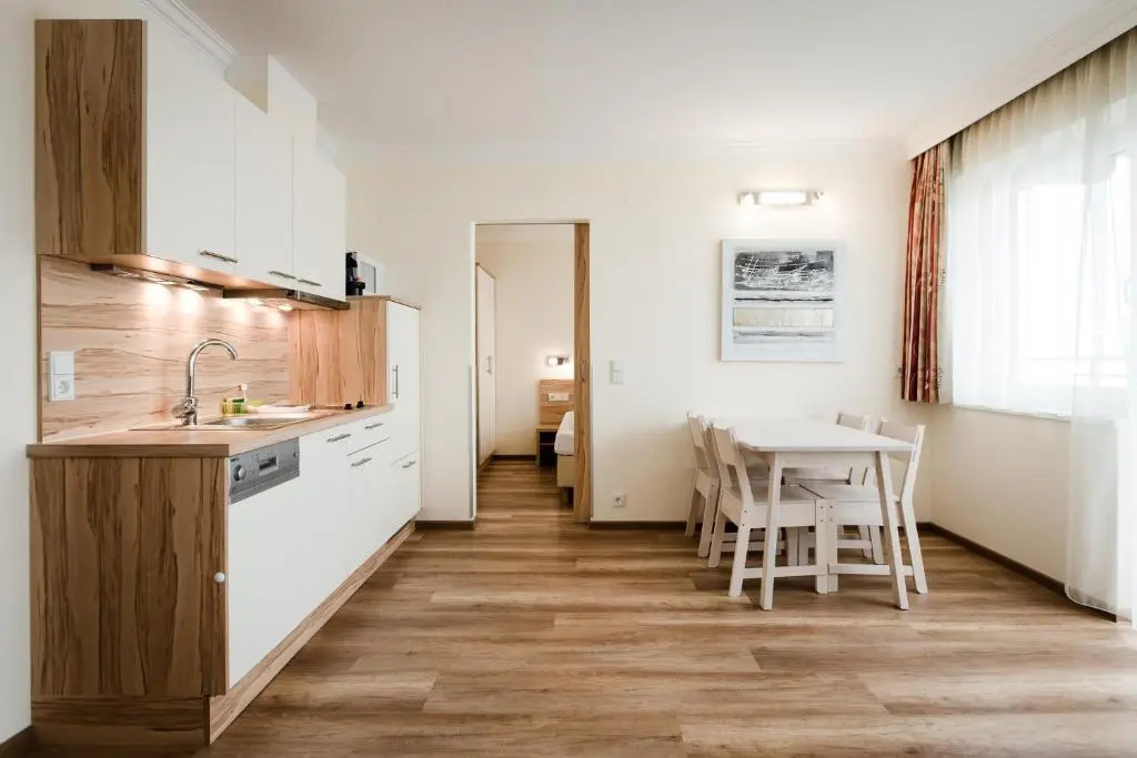 Aparthotel Dorfplatzl Garni Apartments & B&B