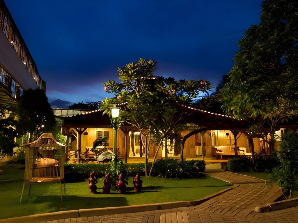 SARE Suites