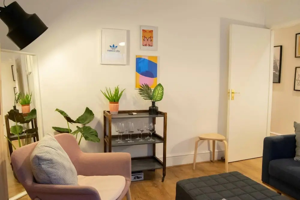 Charming 1 Bedroom Flat With Patio In Hackney