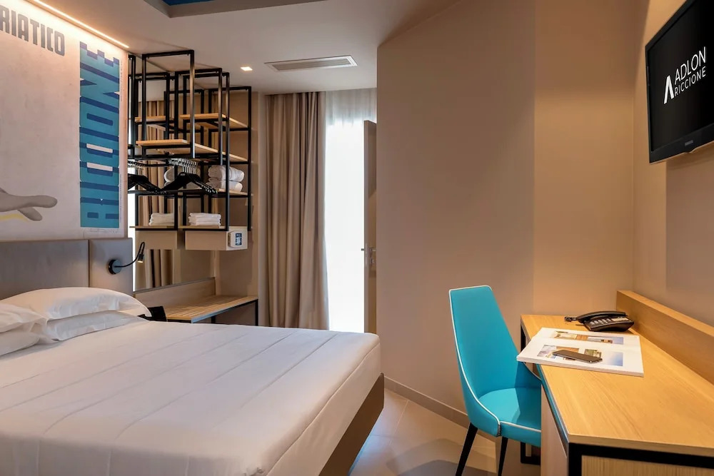 Hotel Adlon - FRONTE MARE