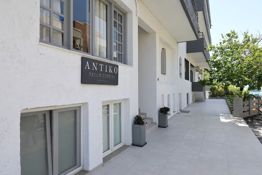 Maria Hotel Apartments and Studios
