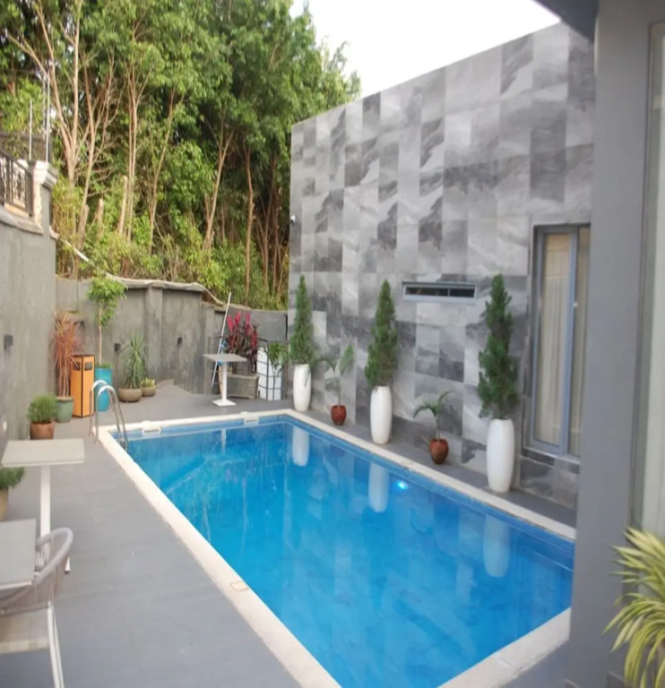 Iris Hotel Maitama