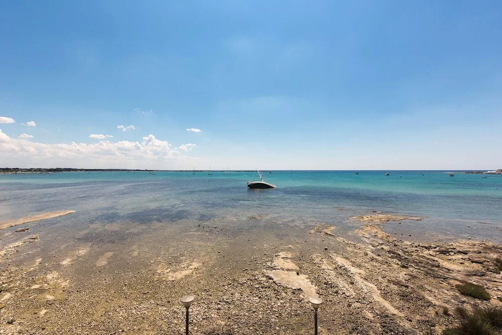 Porto Cesareo Family House