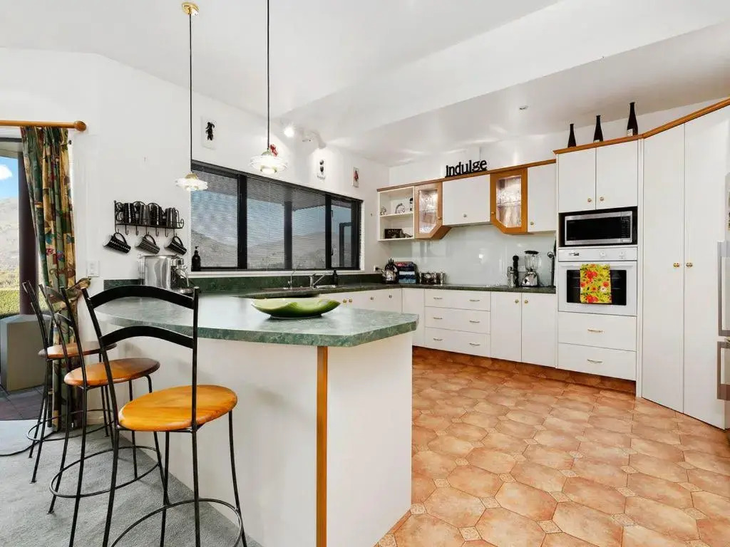 Kawarau Bay View - Cromwell Holiday Home