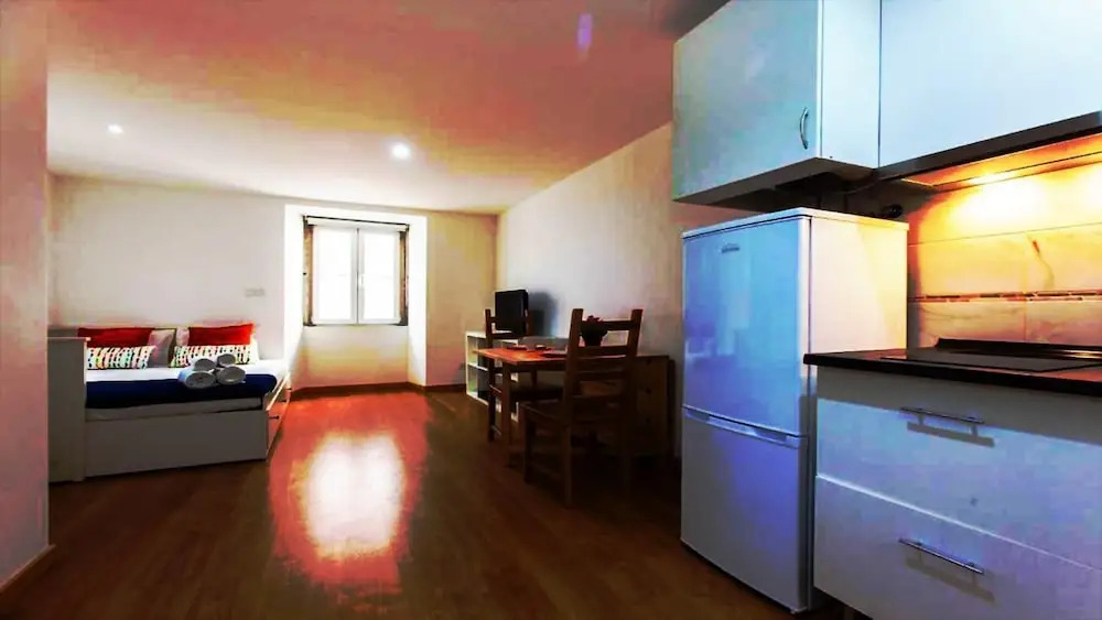 Lisbon City Sweet Studio
