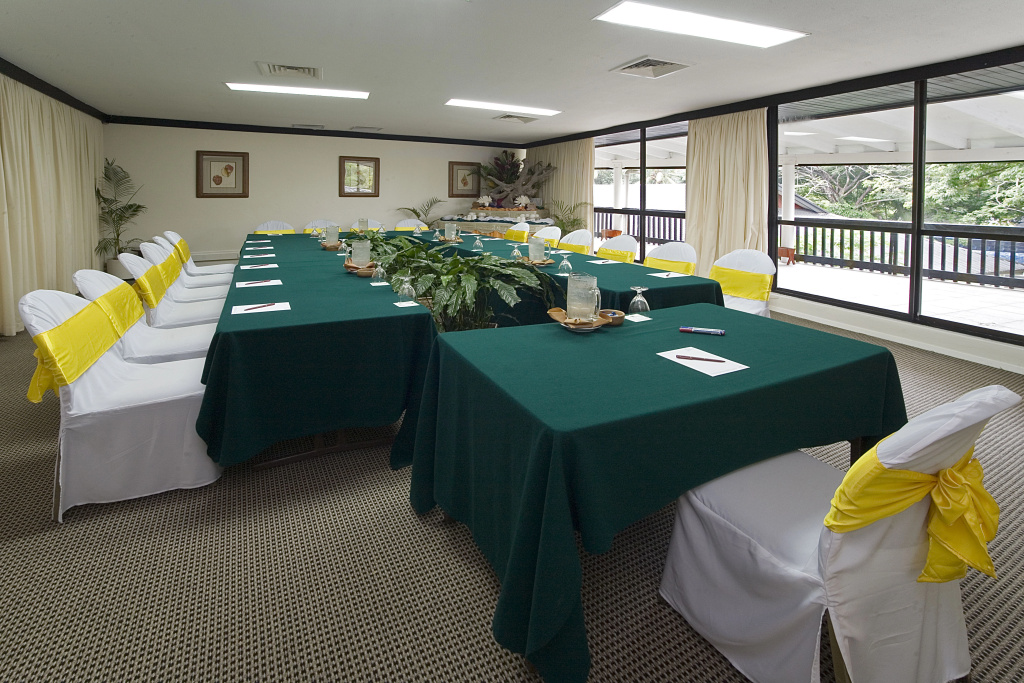 The Warwick Fiji