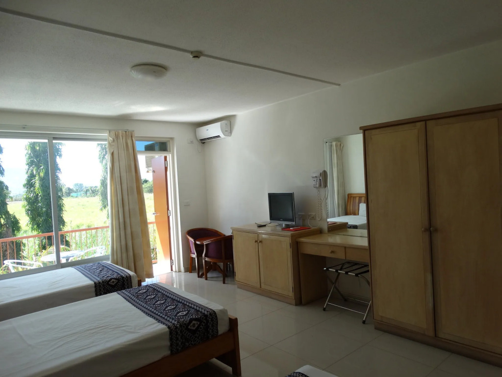 Trans International Hotel