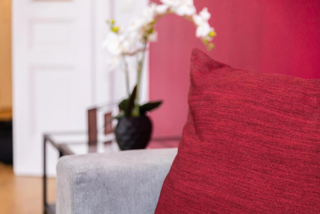 Ruby luxurious new 1 bedroom apartment with view of Schönbrunn Palace